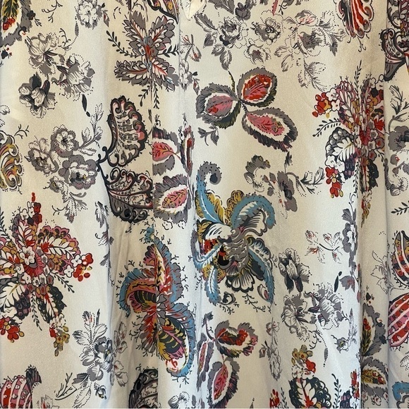 SHEIN Curve Fun Colorful Print Paisley Short Sleeve Blouse Size 1X - Picture 8 of 8